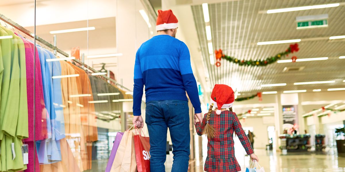 My Father Skipped My Birthday Dinner to Take His Stepdaughter to See Santa at the Mall